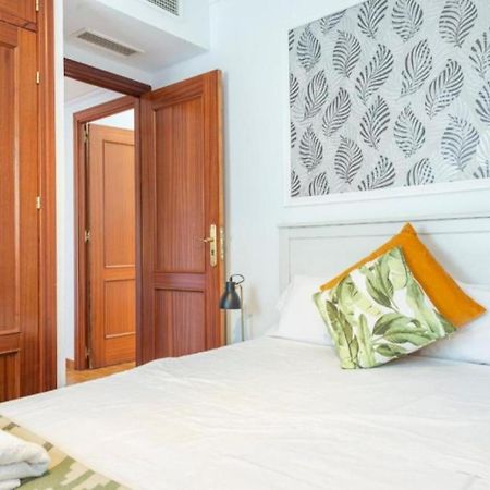 Amplio Apartamento En El Corazon De Sevilla Екстер'єр фото