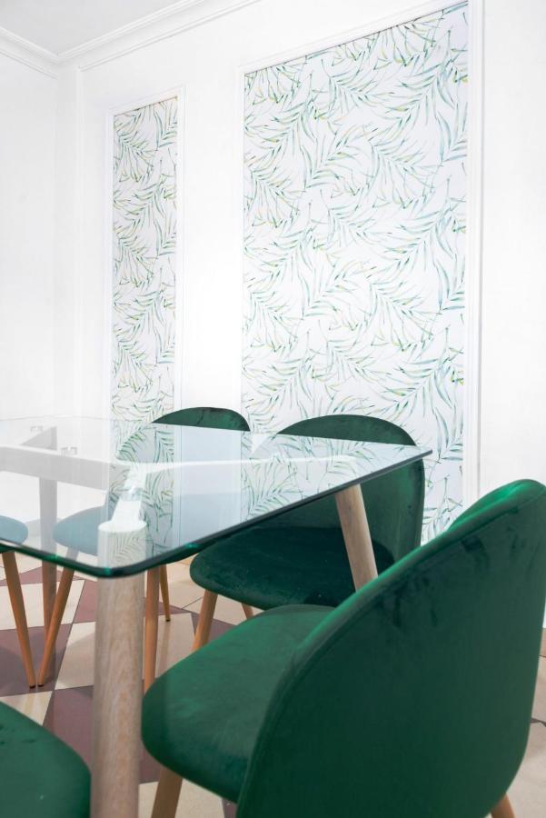 Amplio Apartamento En El Corazon De Sevilla Екстер'єр фото